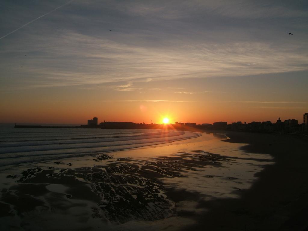 Hotel & Cantine De La Plage Les Sables-dʼOlonne Zewnętrze zdjęcie