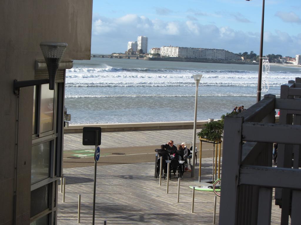 Hotel & Cantine De La Plage Les Sables-dʼOlonne Zewnętrze zdjęcie